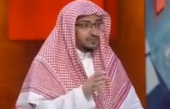 الشيخ صالح المغامسي يكشف عن موقفه من غطاء المرأة لوجهها ويوضح سبب الأزمات مع كل جديد