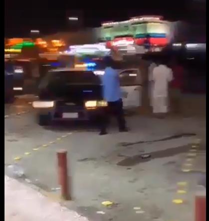 شرطة الرياض تقبض على مواطن قتل شخص بمطعم في حي الشفا .. والسبب !